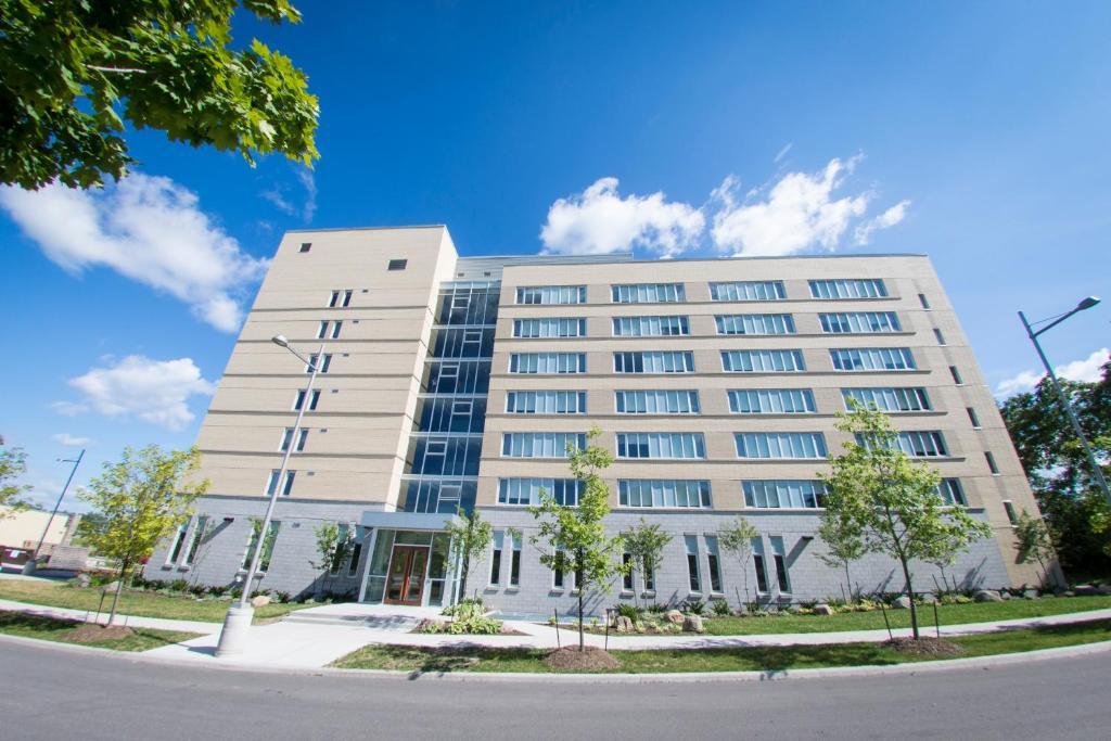 Lakehead University Residence And Conference Centre Orillia Dış mekan fotoğraf