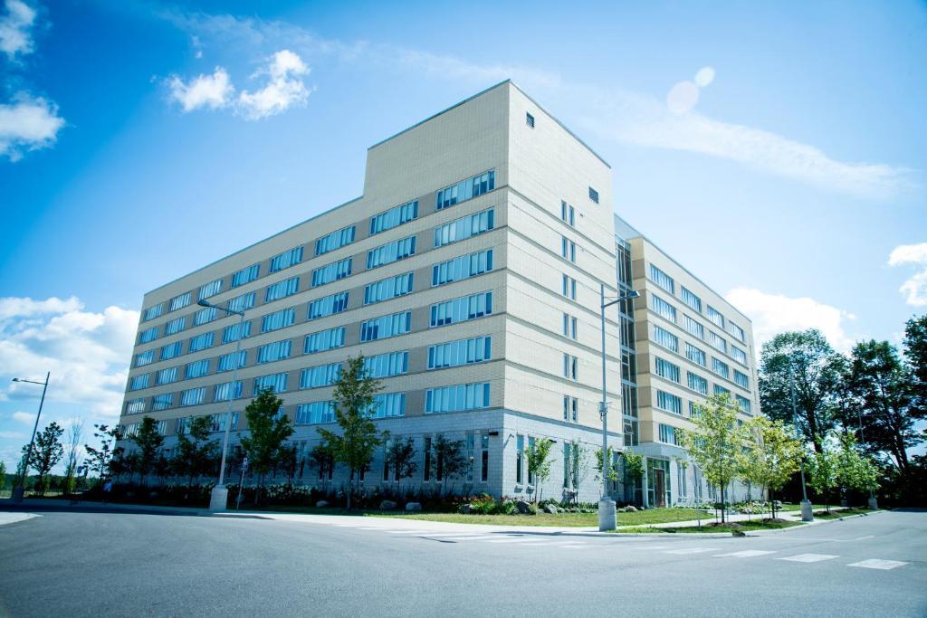 Lakehead University Residence And Conference Centre Orillia Dış mekan fotoğraf